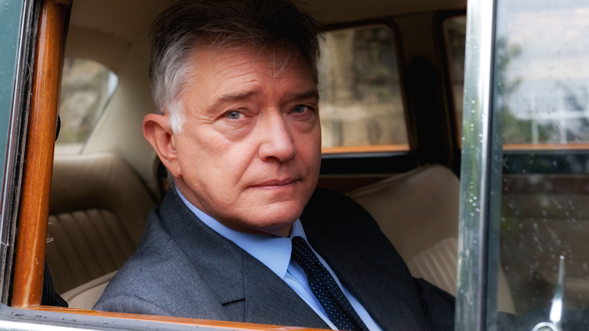 A British crime drama series, loosely based on the novels written by Alan Hunter.