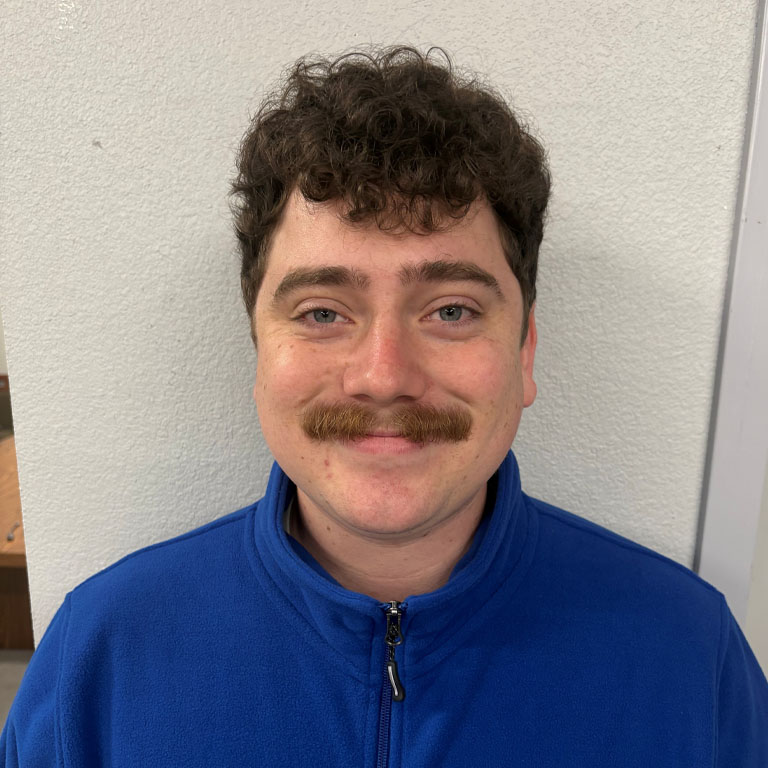 Canvasser headshot for Thomas