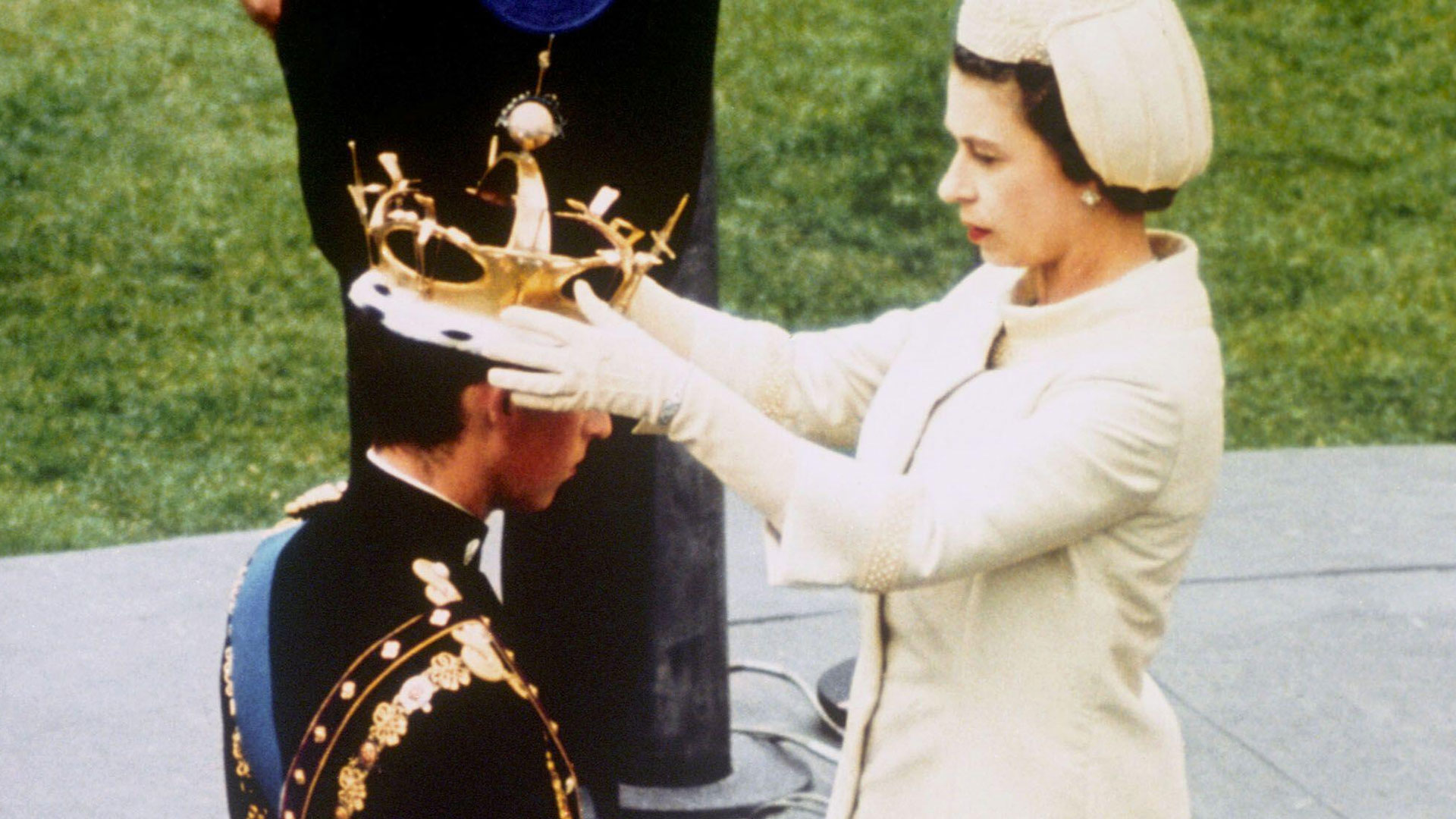 Real Crown: Inside the House of Windsor