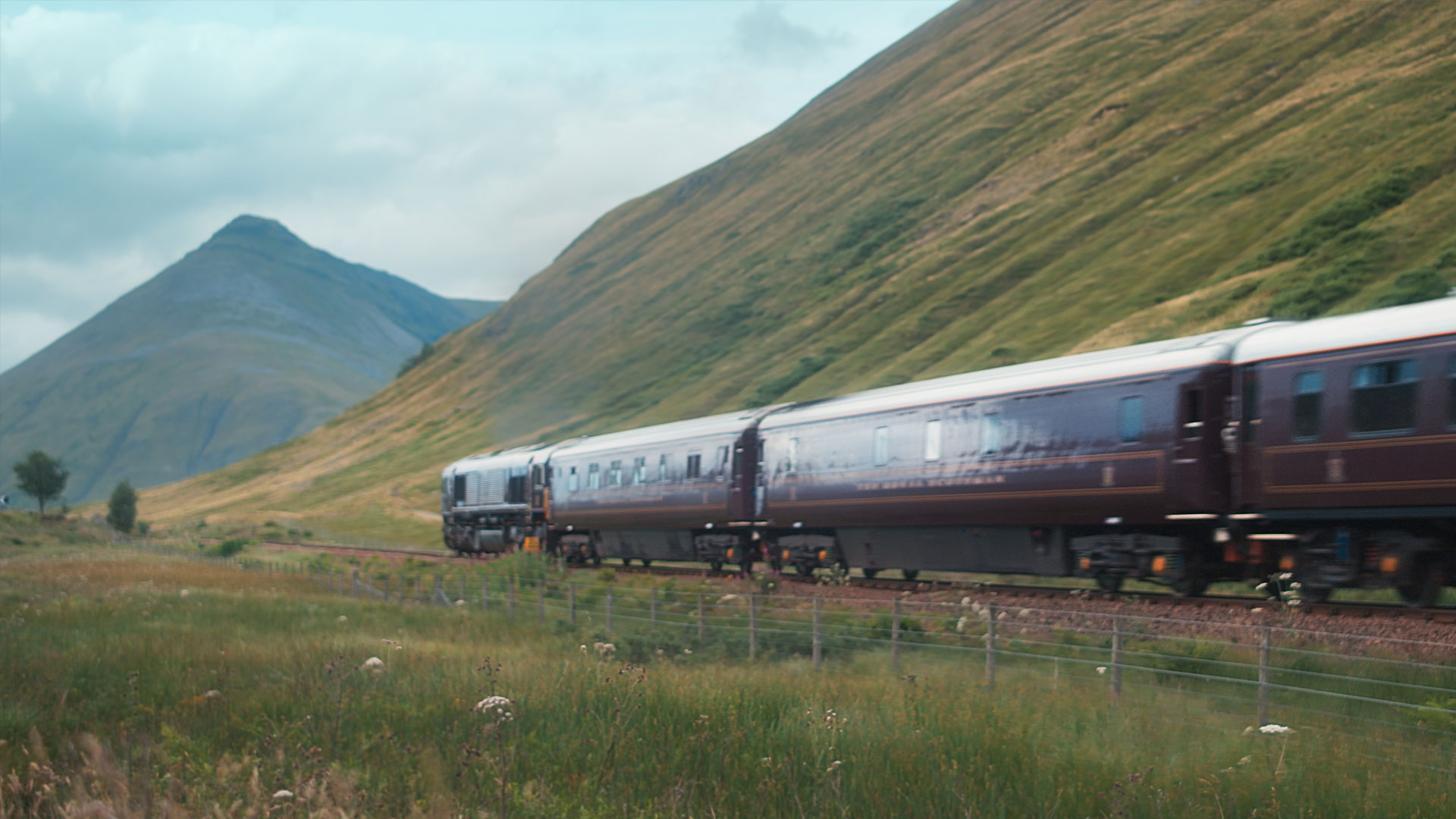Alan Cumming's Most Luxurious Train Journeys Scotland
