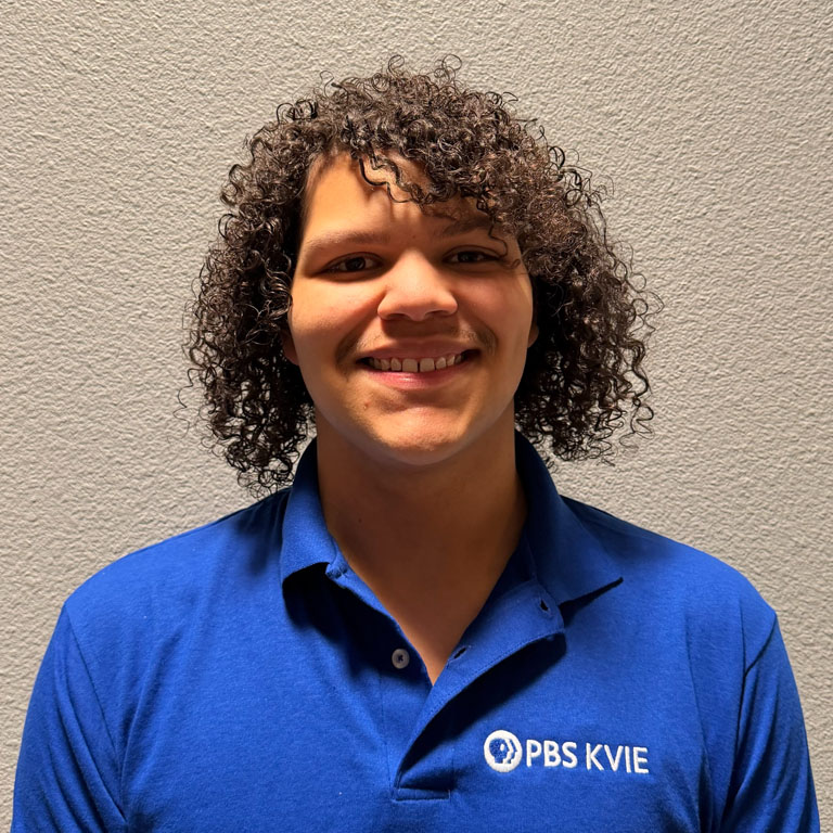 Canvasser headshot for Jovani
